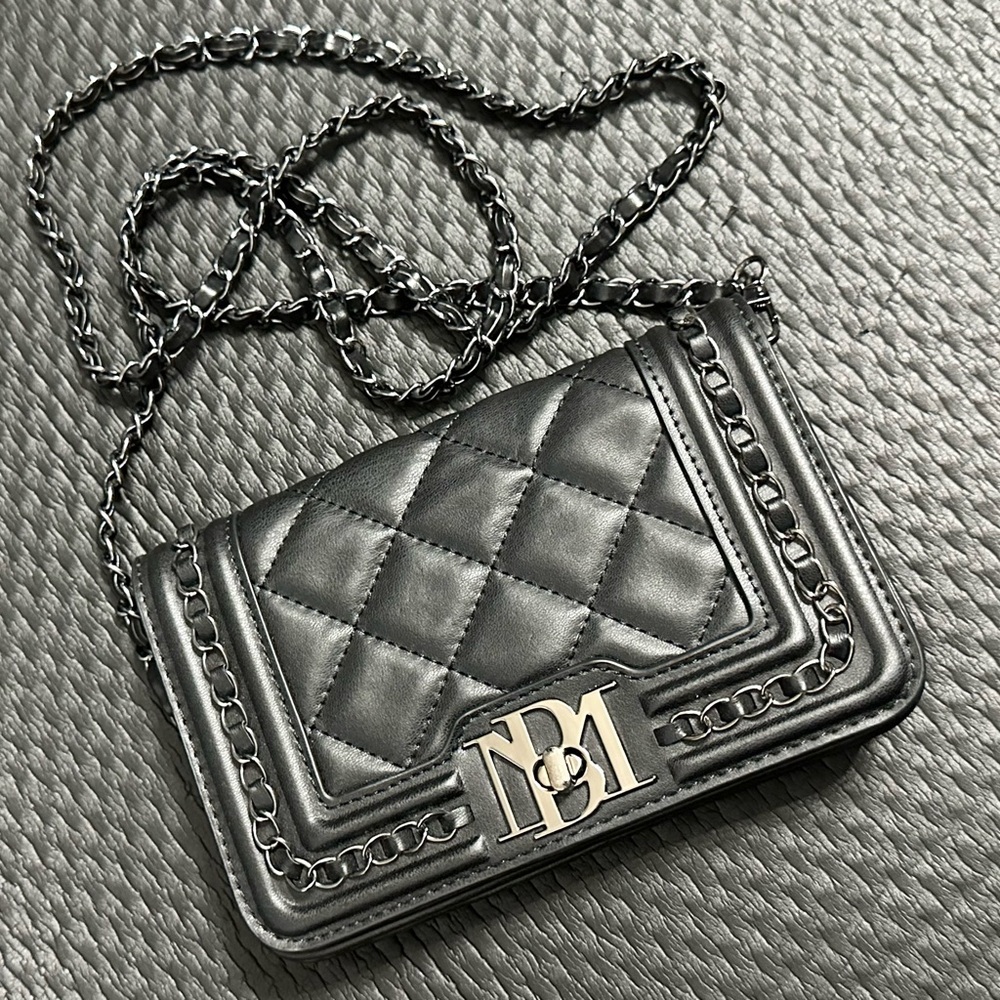 Badgley Mischka - Quilted Crossbody Purse